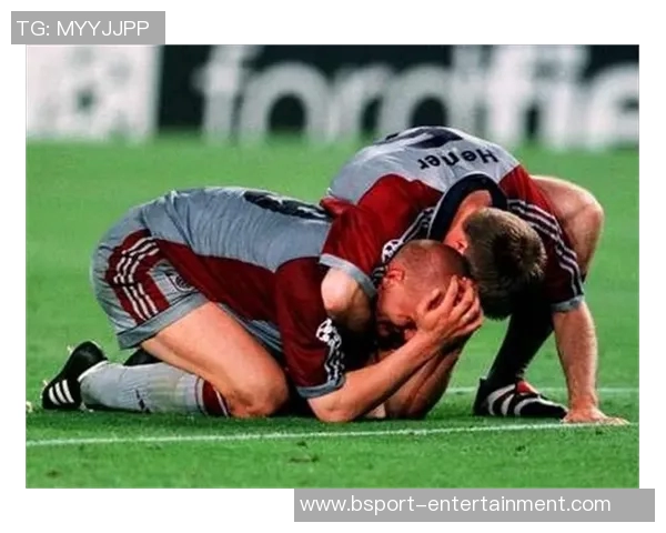 中超精彩对决曼联与拜仁激战成平局逆转瞬间引发全场沸腾